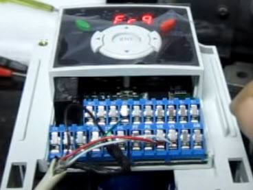 cài đặt biến tần ig5a công tắc ngoài